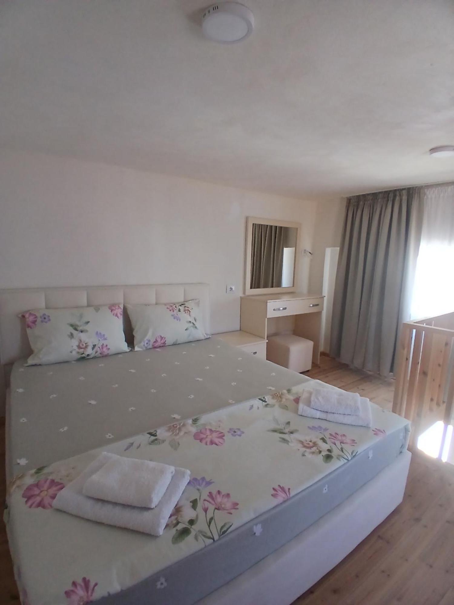 Vila Francesko Ksamil Exterior foto